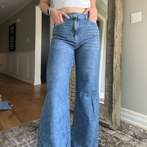 Dynamite High-Waisted Flare Jeans